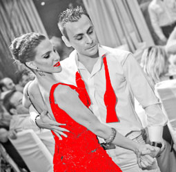 argentine-tango-dance-couple-social-formal