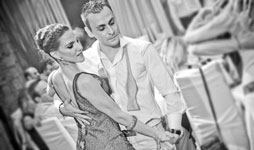 Γάμος-δεξίωση-χορός